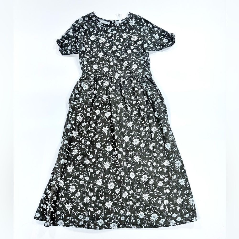 Rylee + Cru Sparrow Kat black and white cotton linen modest shift dress S